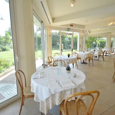 Bellevue - Sul Mare 4* 米兰马瑞提那